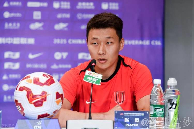 费利佩梅开二度李扬送点 蓉城2-2平神户